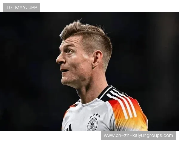 克罗斯精准长传策动进攻，依旧沉稳老练——从场上到日常的传球哲学